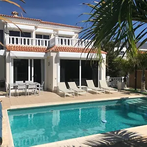 Villa Sol, Callao Salvaje